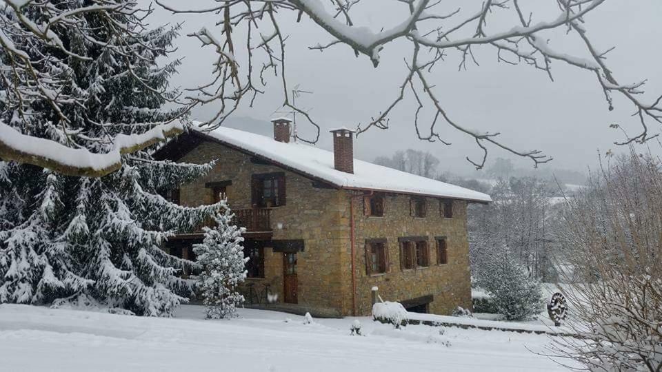 Agroturismo Iberreko Errota Muxika Екстериор снимка